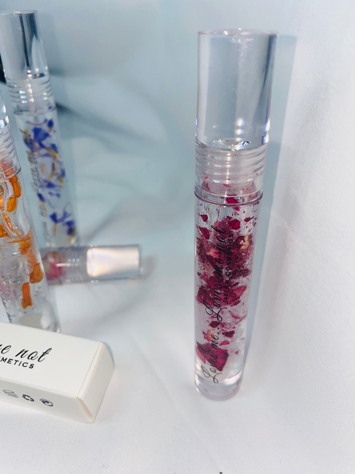Loves me....loves me not Lip Oil /Glosses