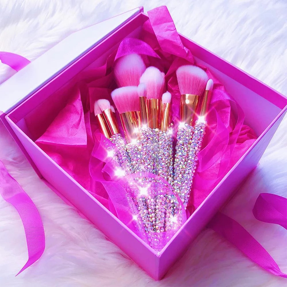 Rhinestone eyeshadow brushes