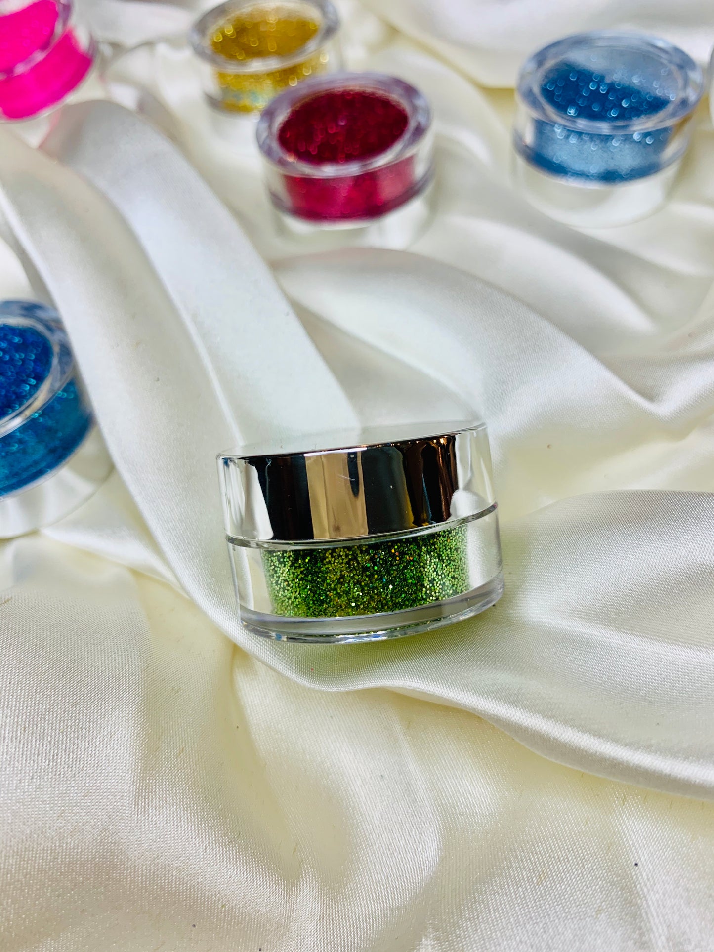 Lgt grn n/b gLt Nail and body glitter extra fine(Medusa)